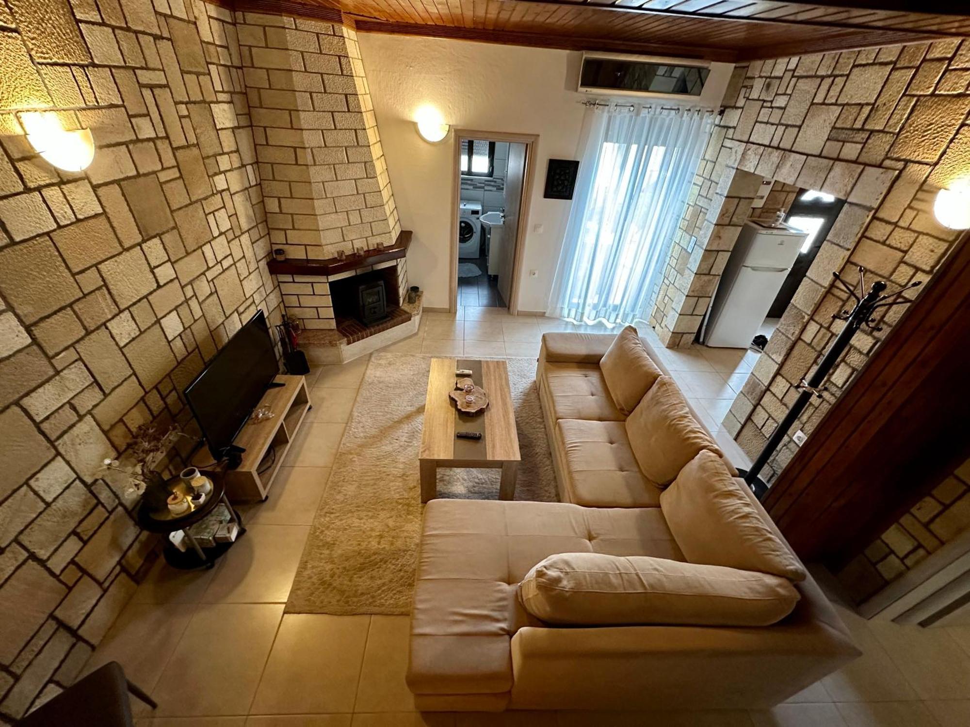Feriehus Stone House Retreat Kalavárda